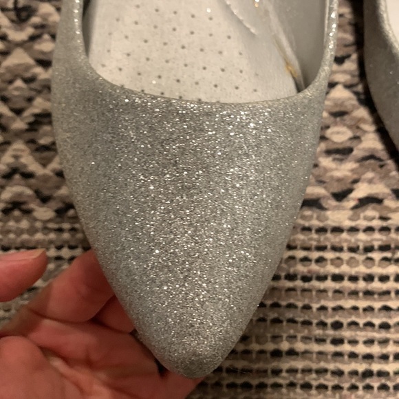 New flat shoes size 8 1/2 - Picture 2 of 6